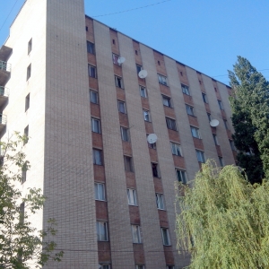 В среду и четверг, 18 и 19 июня, более двухсот украинских беженцев разместили в общежитиях Южного федерального университета в Ростове-на-Дону. Как сообщили "Крестьянину" в дирекции студенческого города ЮФУ, 18 июня в Ростов-на-Дону приехала первая партия беженцев - 112 человек