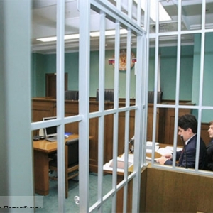 Длительный тюремный срок получил каждый из трех парней, которые девушку сначала изнасиловали, а потом зарезали.