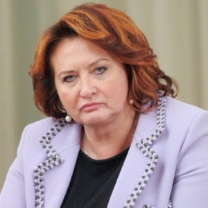 Елена Скрынник