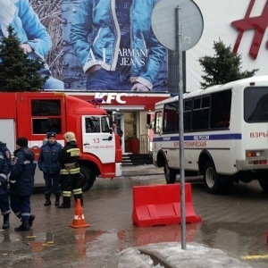 Из торговых центрах “Горизонт” и “Сокол” в Ростове-на-Дону эвакуировали людей, пишут горожане в соцсетяхИз торговых центрах “Горизонт” и “Сокол” в Ростове-на-Дону эвакуировали людей, пишут горожане в соцсетях