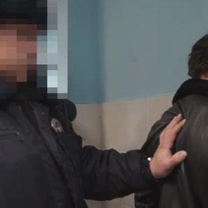 Но никакой взрывчатки при нем не оказалось.