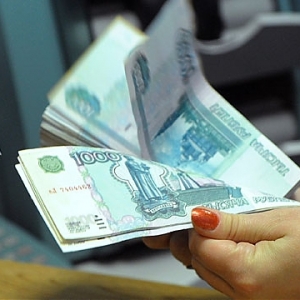 Житель города Шахты притворился девушкой и выманил у посетителя сайта знакомств 6 млн рублей.