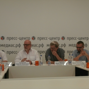 Но‭ «‬муниципальный фильтр‭» ‬пройдет, скорее всего,‭ ‬только парламентская оппозиция